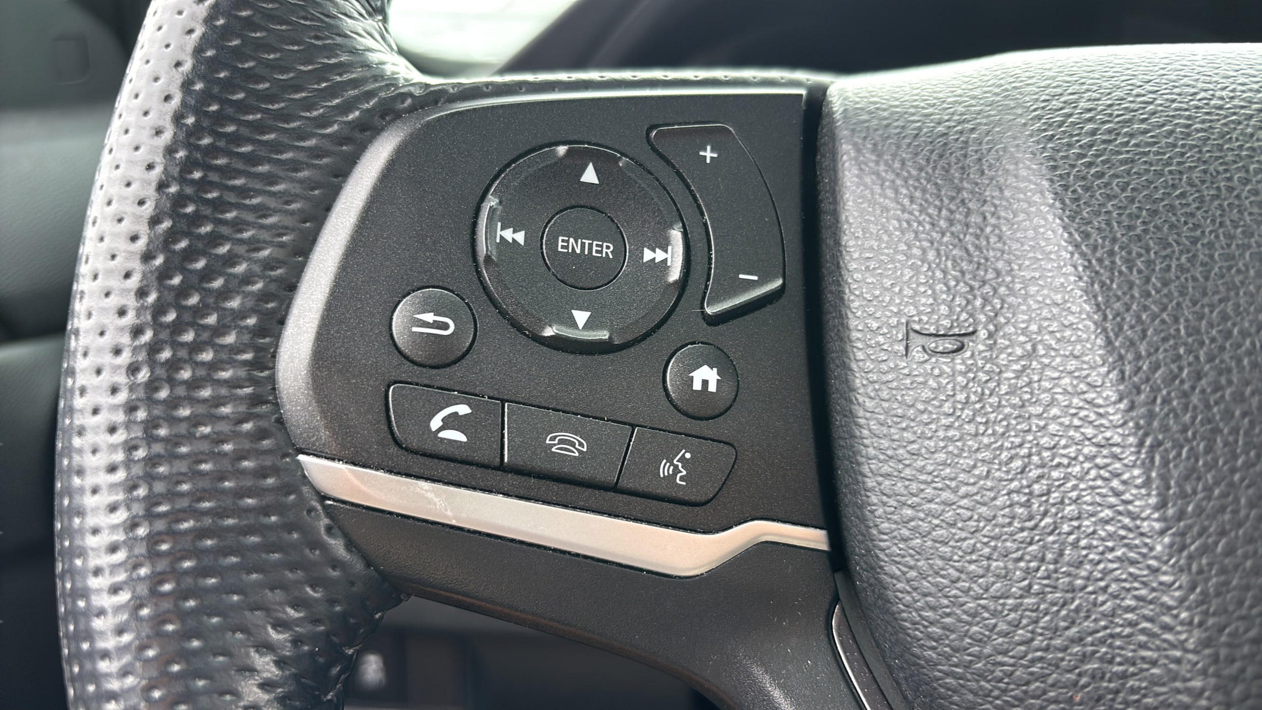 2023 Honda Passport EX-L - Photo 26