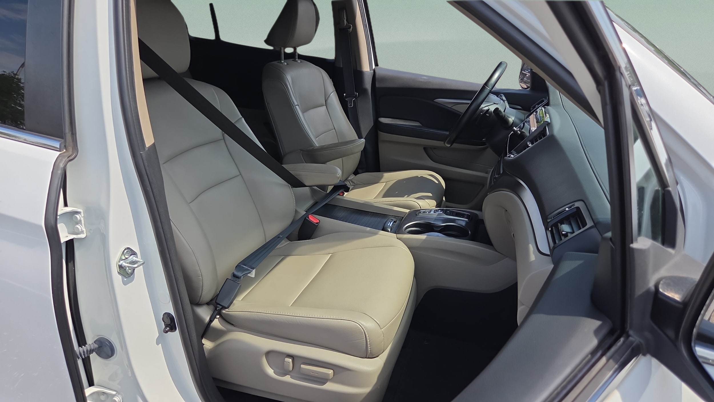 2021 Honda Pilot EX-L - Photo 16