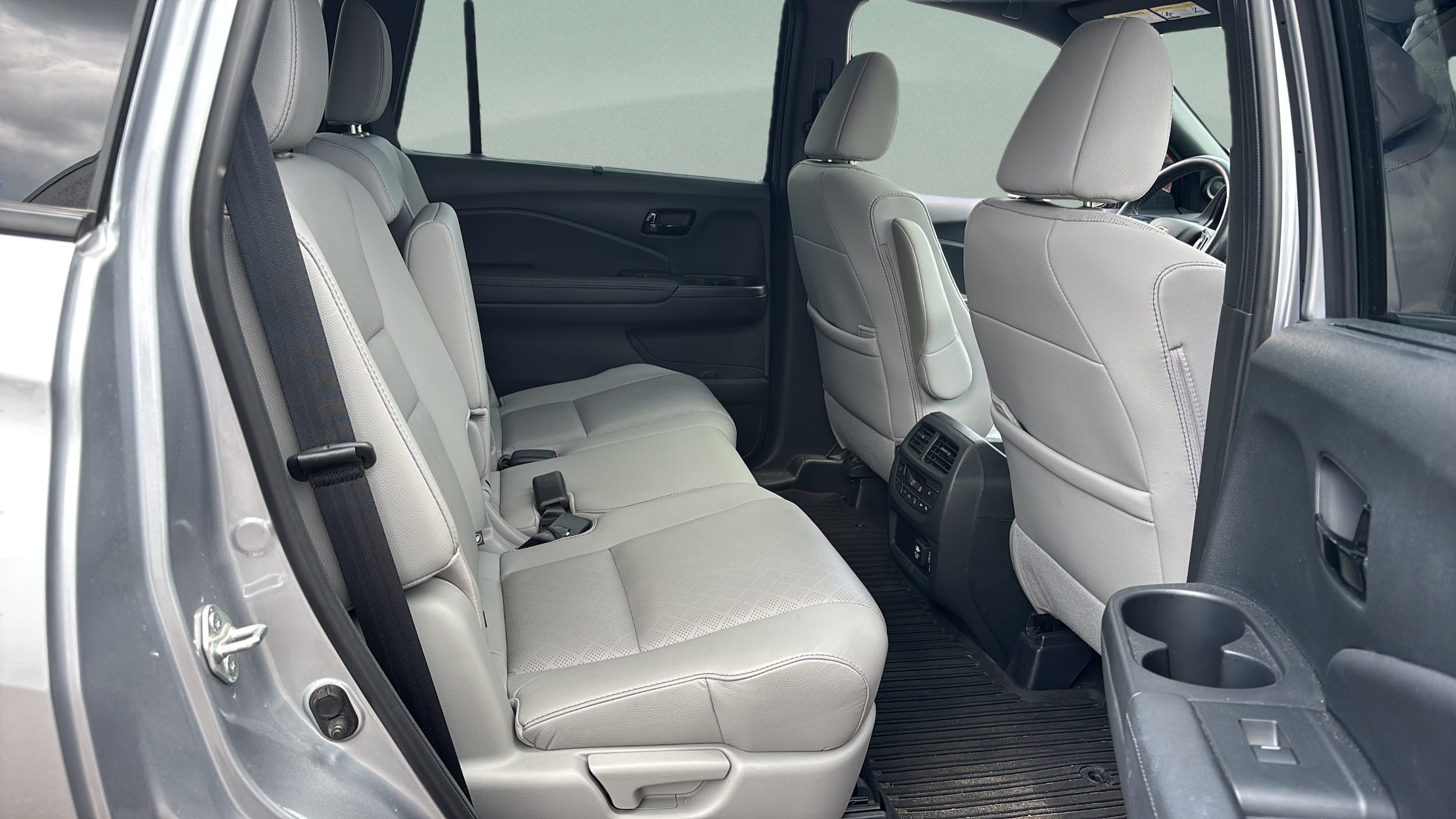 2023 Honda Passport Elite - Photo 18