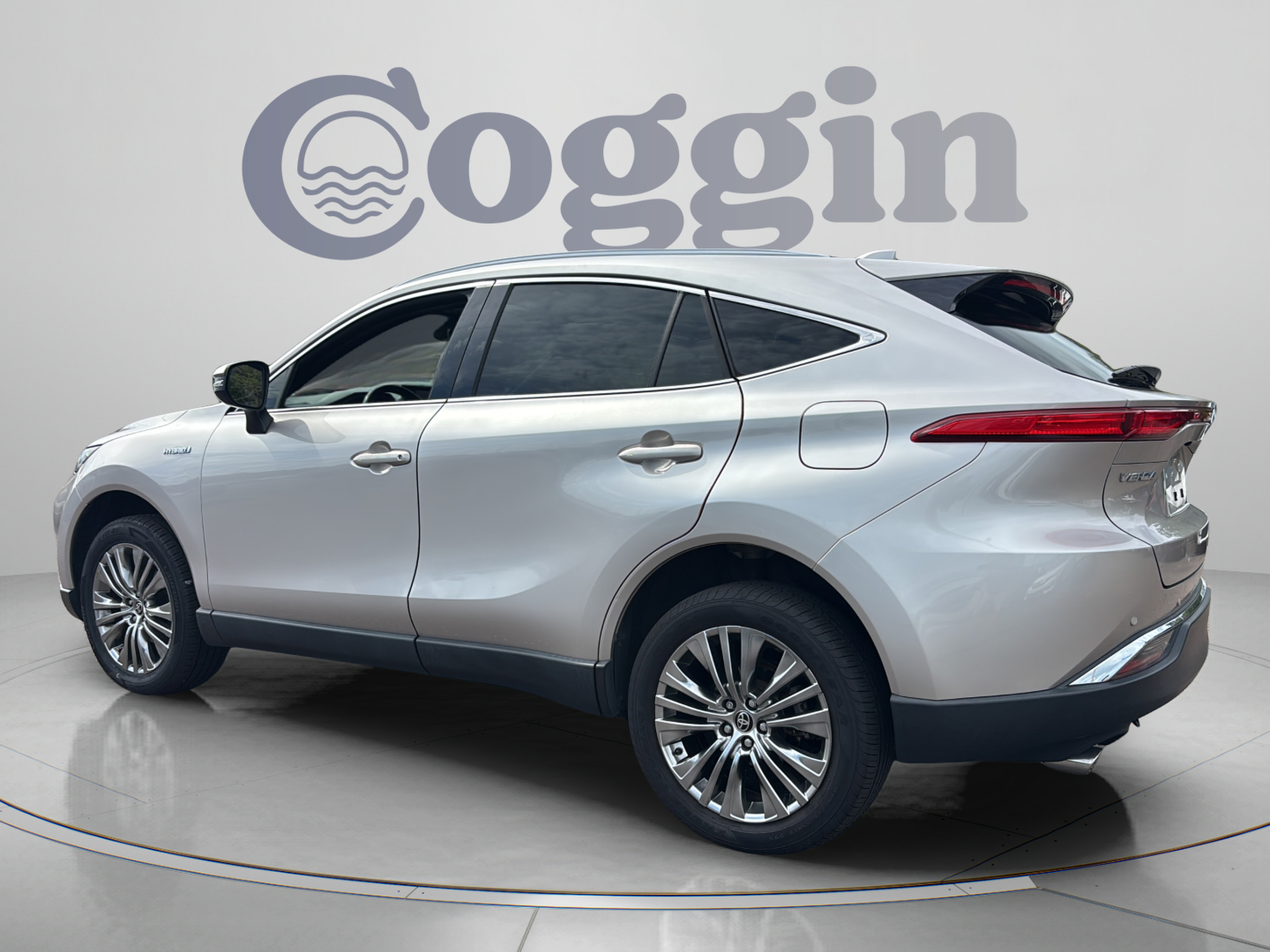 Used 2021 Toyota Venza LE SUV