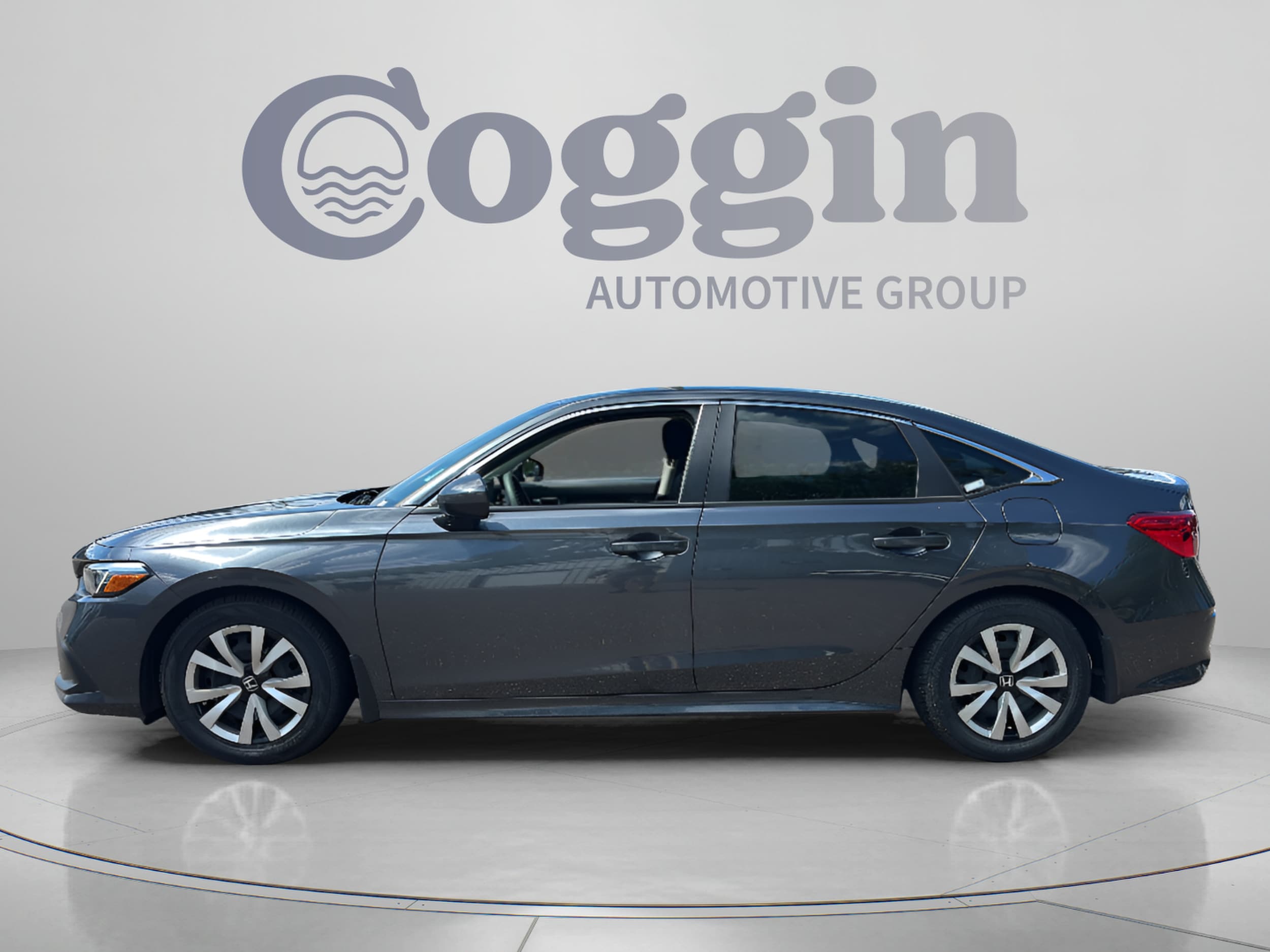 2024 Honda Civic LX - Photo 2