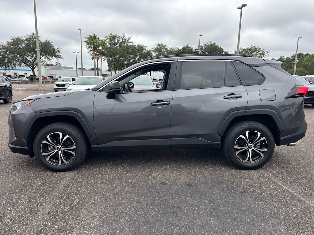 Used 2021 Toyota RAV4 LE SUV