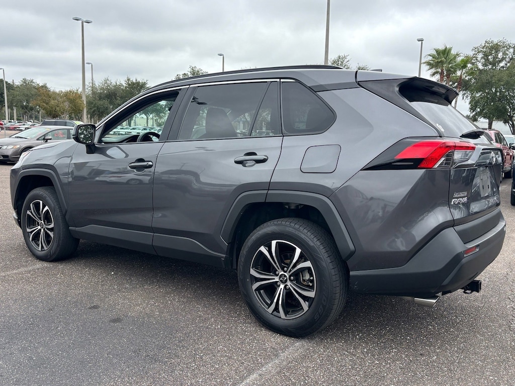 Used 2021 Toyota RAV4 LE SUV
