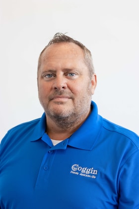 Staff member Paul Maheu from ID_87c2d8258ac3
