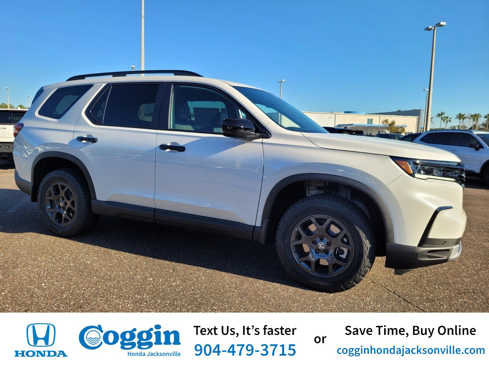 2025 Honda Pilot TrailSport's photo