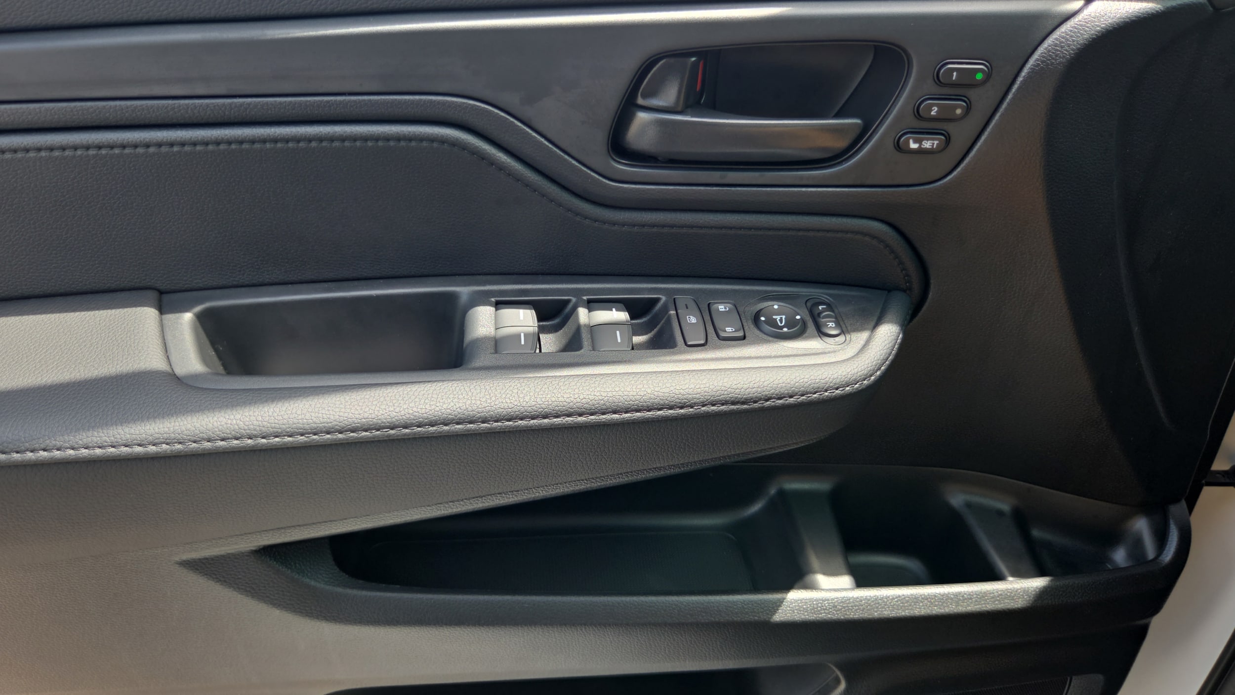 2026 Honda Odyssey EX-L - Photo 20