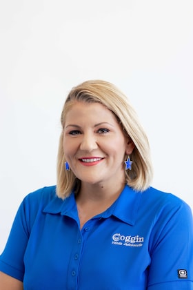 Staff member Suzan Hersan-Insuyu from ID_87c2d8258ac3