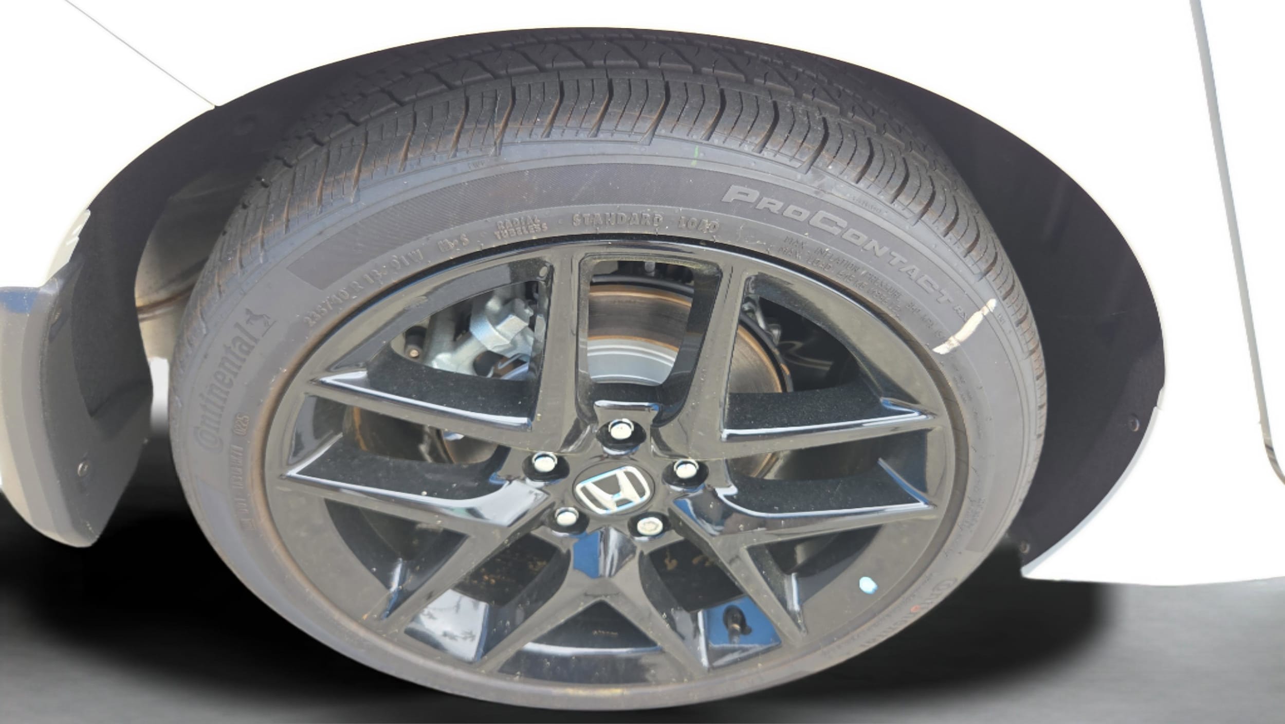 2025 Honda Civic Hatchback Sport - Photo 17