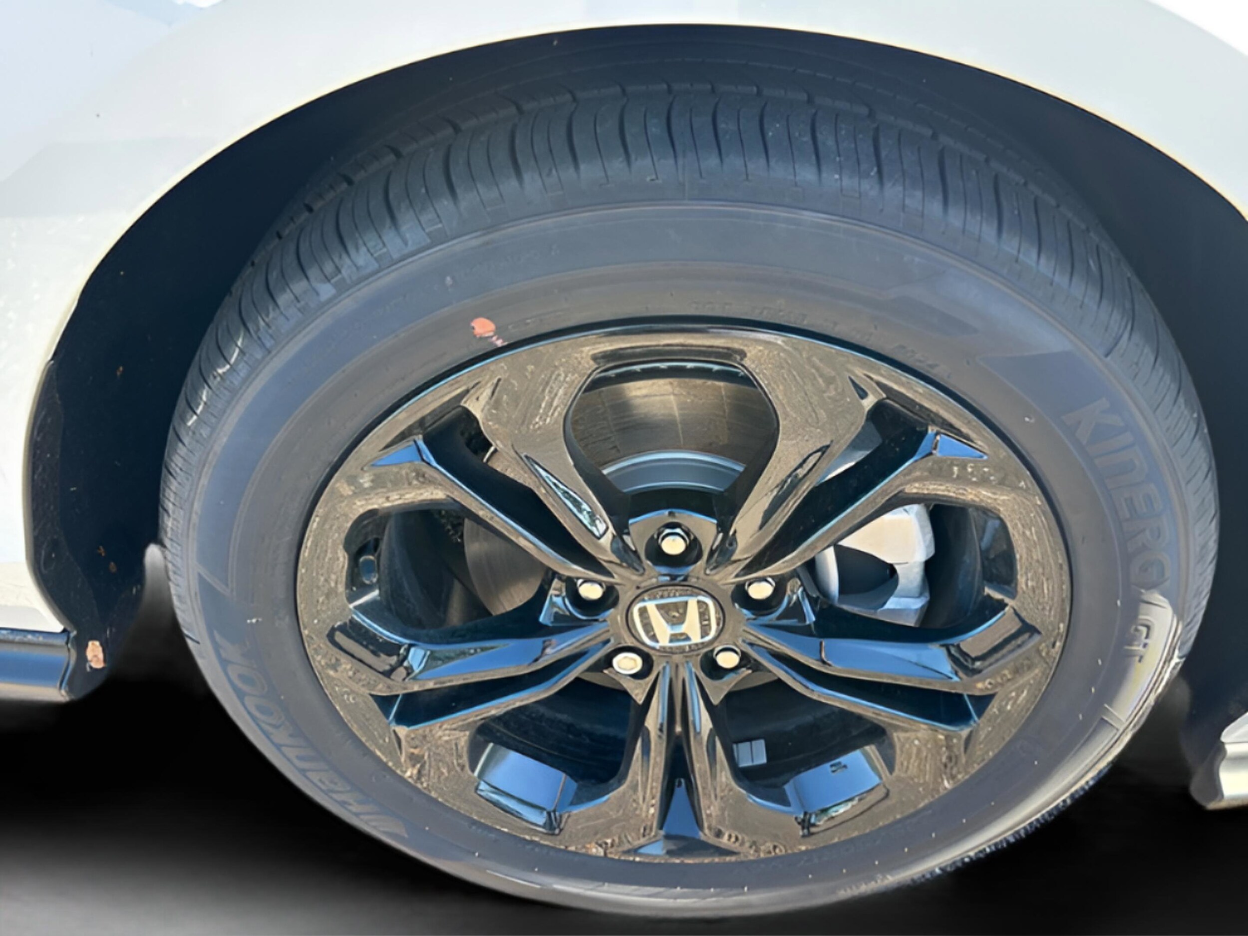 2025 Honda Accord SE - Photo 33