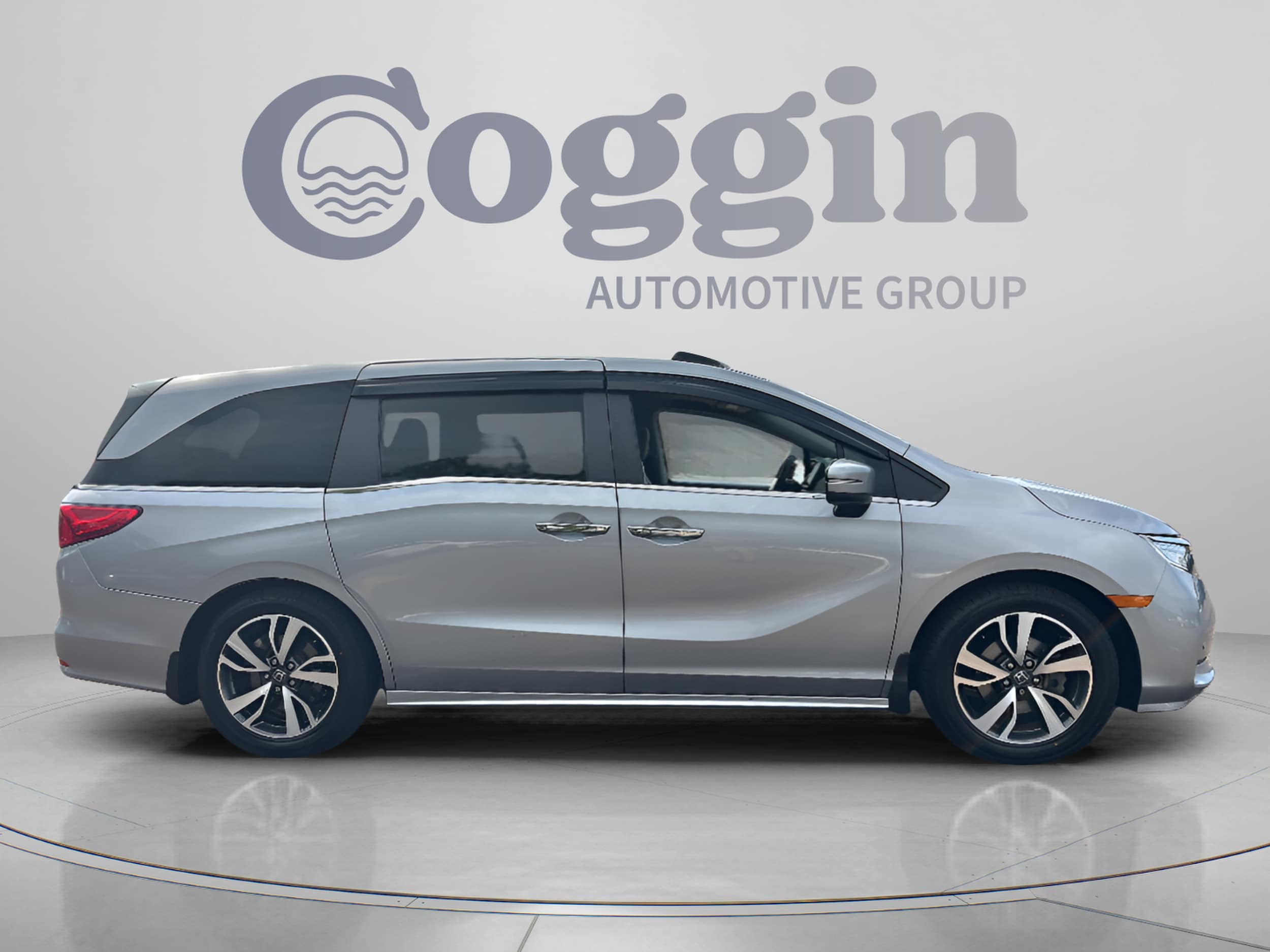 2022 Honda Odyssey Touring - Photo 7
