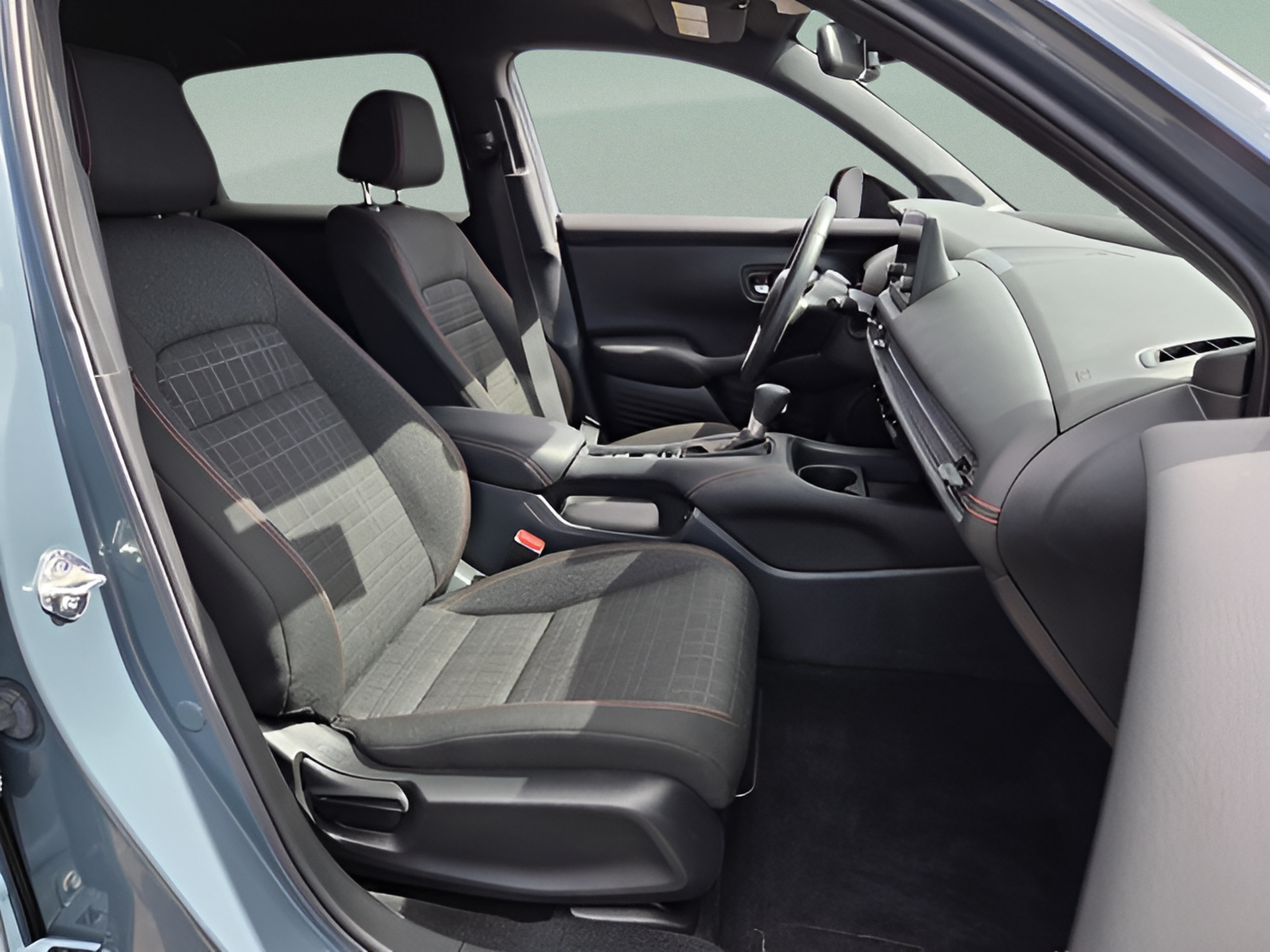 2025 Honda HR-V Sport - Photo 16