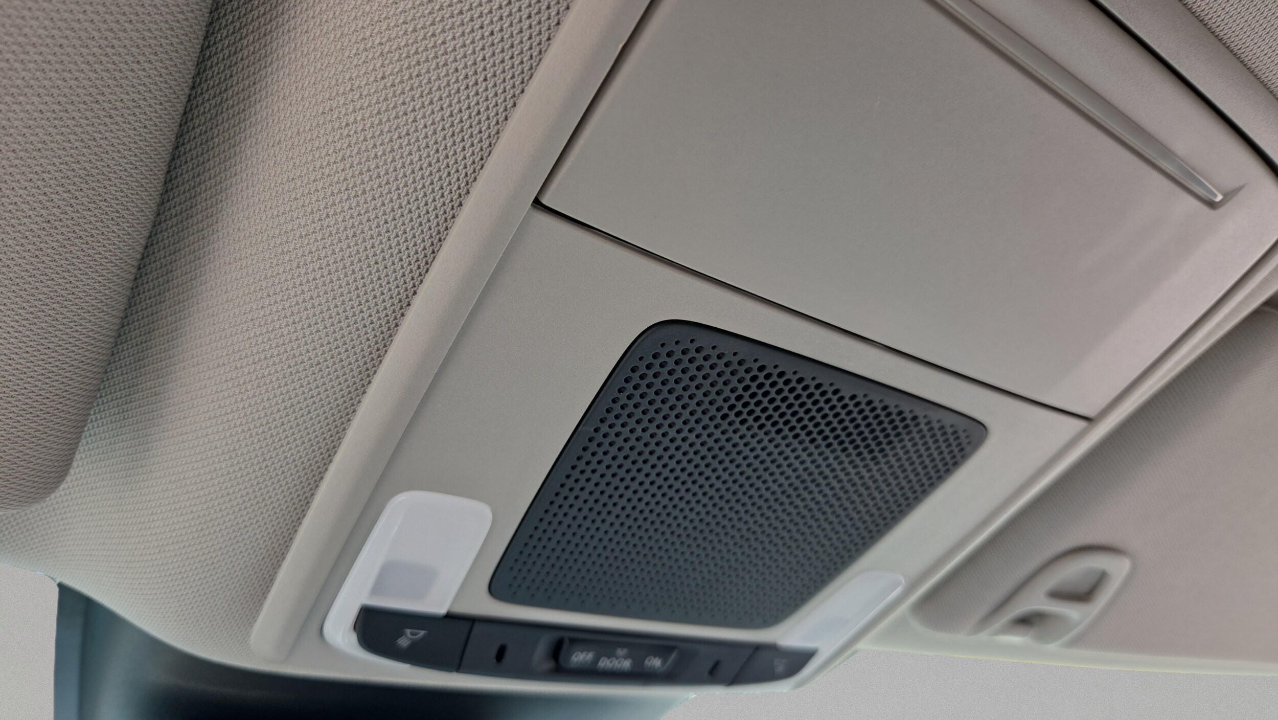 2025 Honda Pilot EX-L - Photo 31