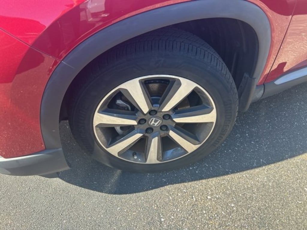 Used 2023 Honda Pilot Touring SUV