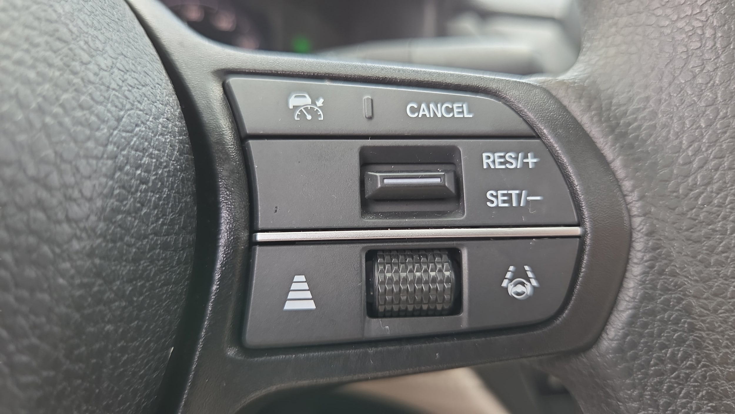 2025 Honda Accord SE - Photo 27