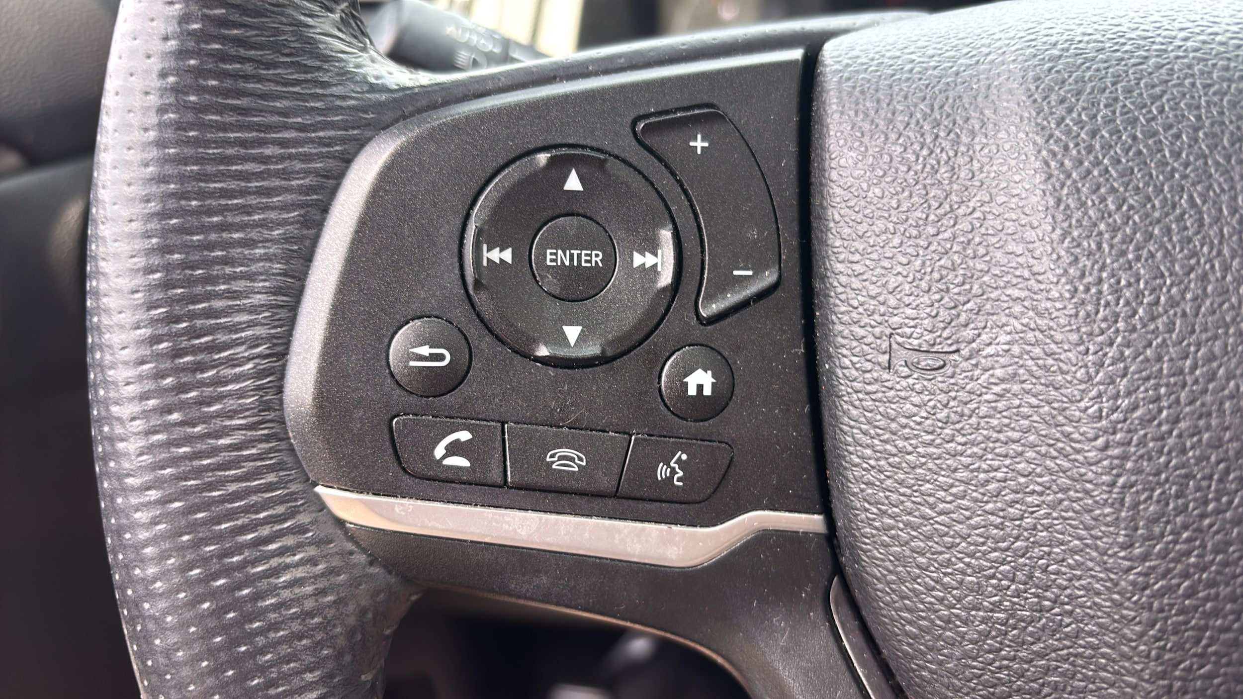 2023 Honda Passport EX-L - Photo 27