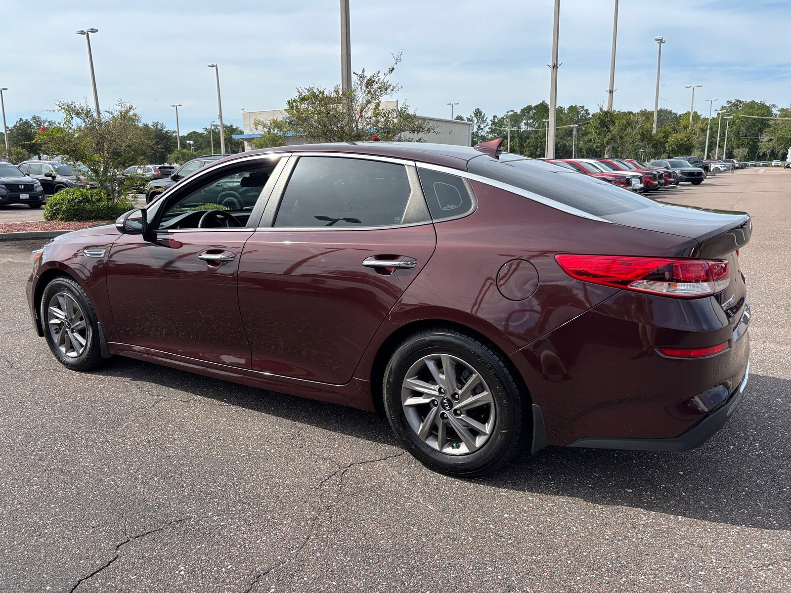 2020 Kia Optima LX photo 2