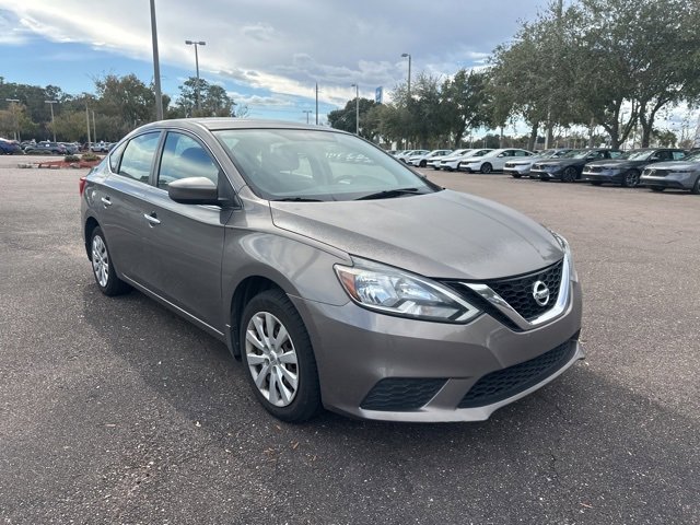 2016 Nissan Sentra SV photo 2
