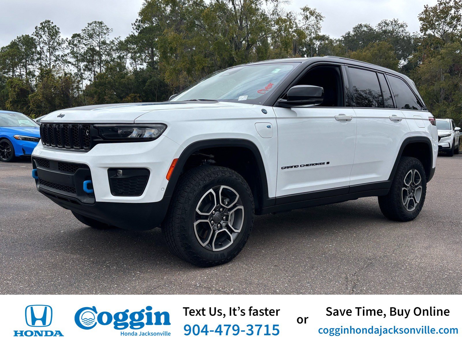 2022 Jeep Grand Cherokee Trailhawk 4xe's photo