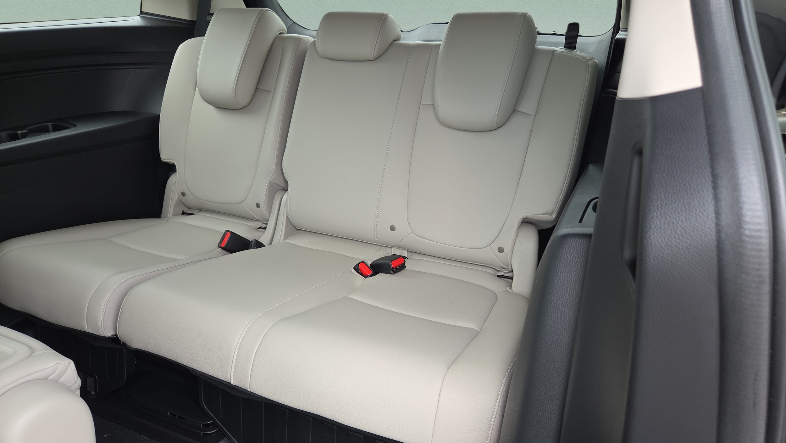 2026 Honda Odyssey EX-L - Photo 11