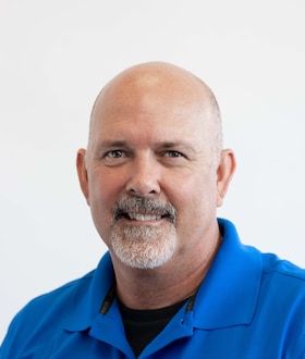 Staff member Chris Ratchye from ID_38ff4df85935