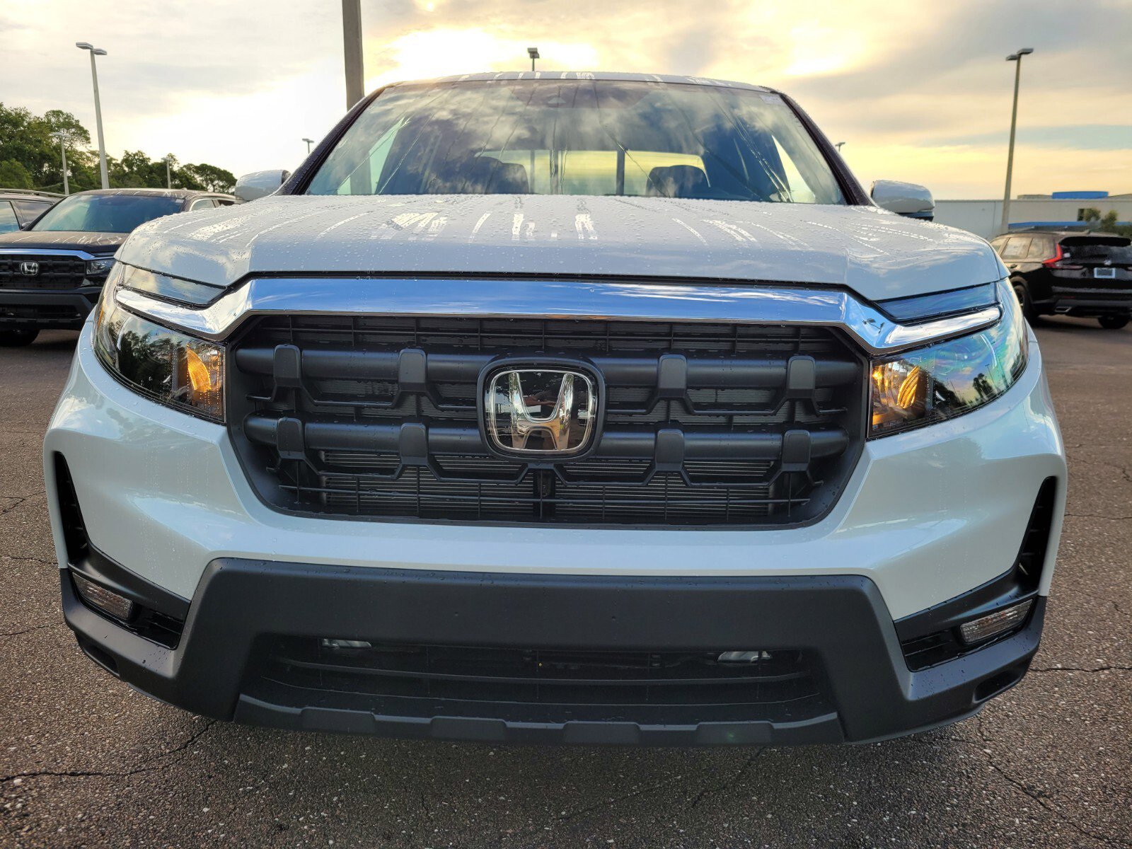 2025 Honda Ridgeline RTL photo 2