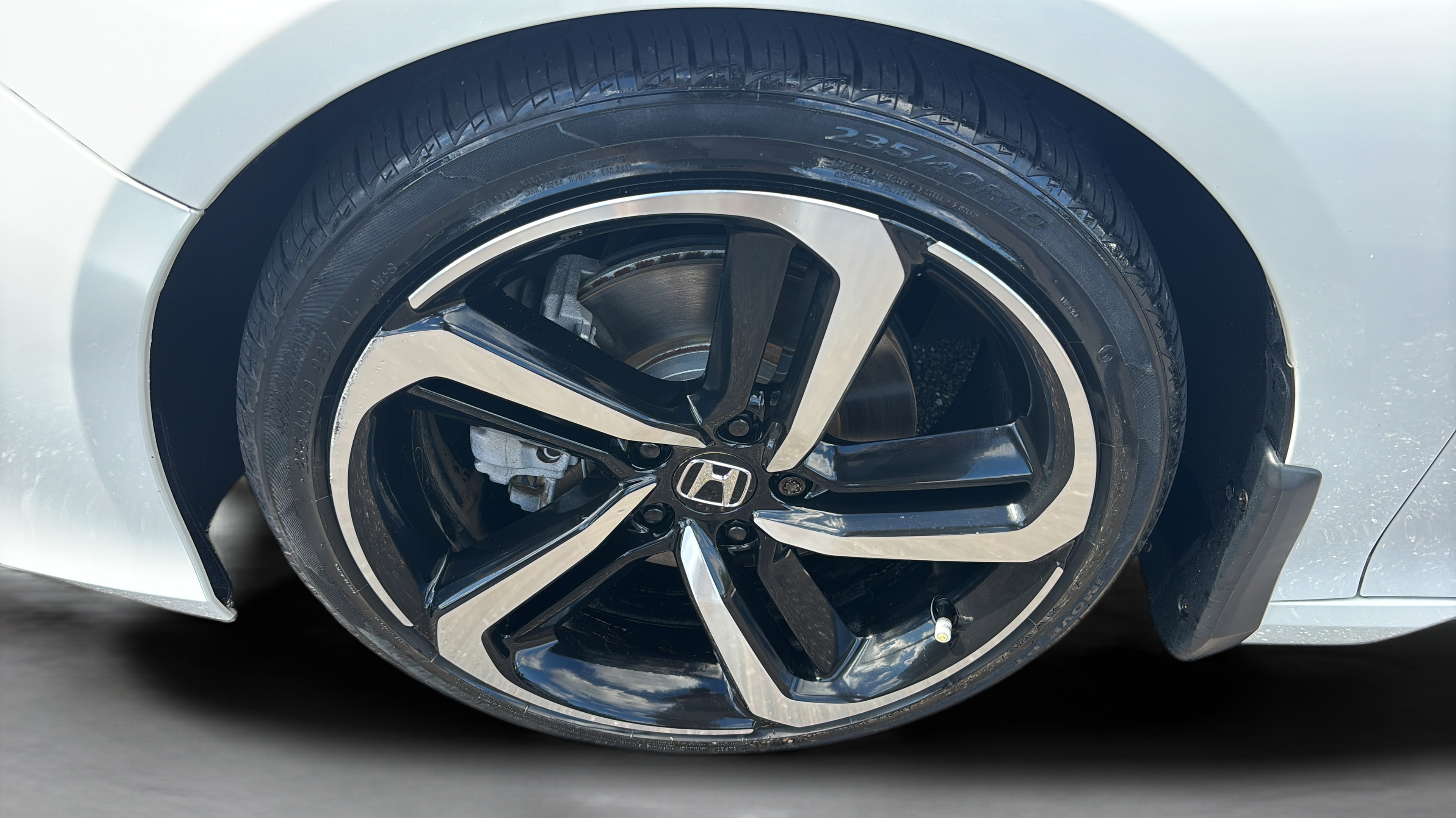 2021 Honda Accord Sport - Photo 33