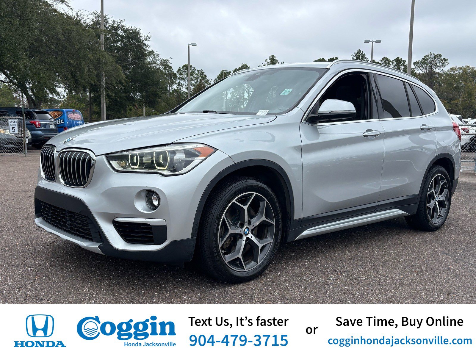 2018 BMW X1 28i's photo