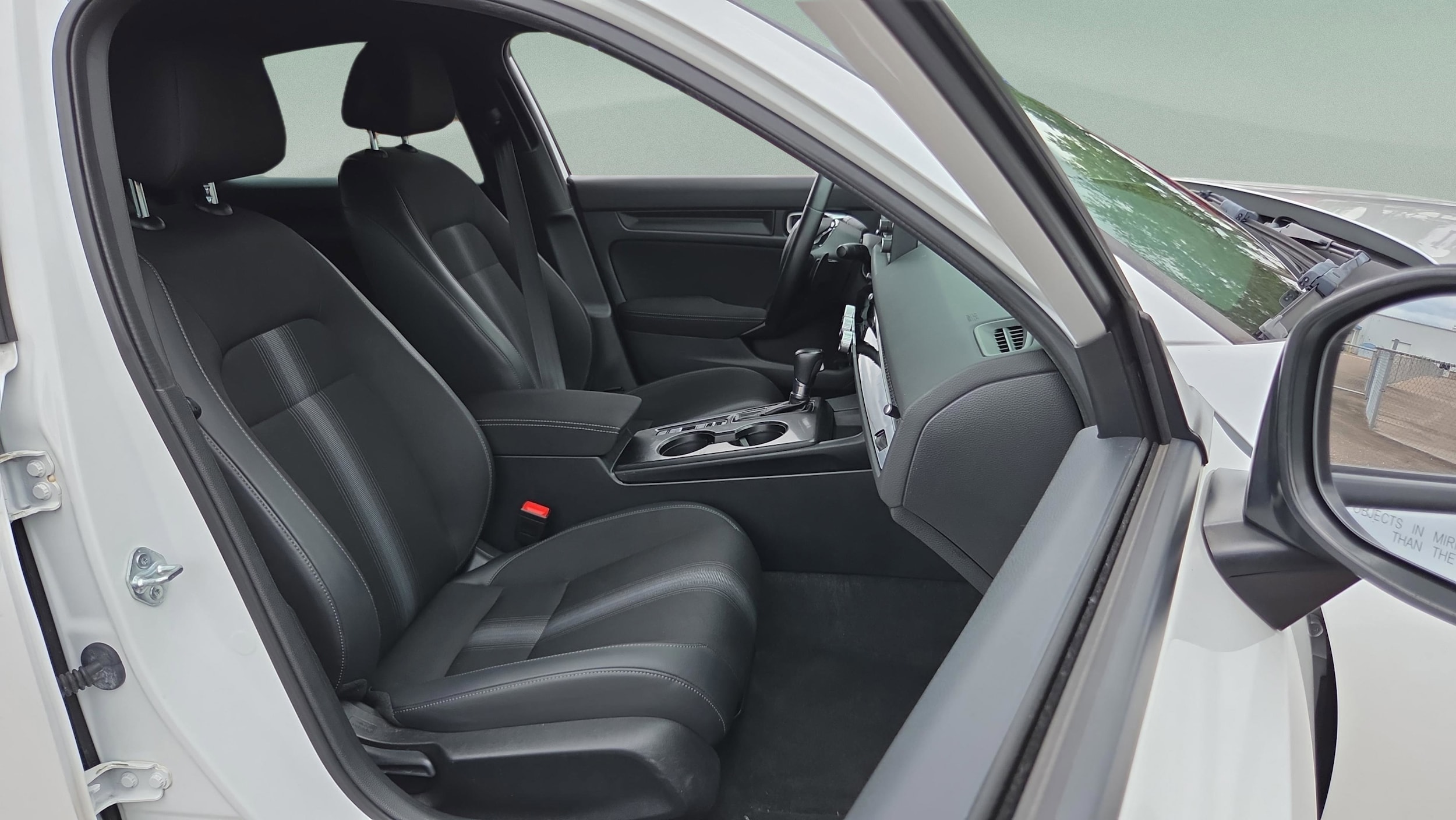 2023 Honda Civic Hatchback Sport - Photo 16