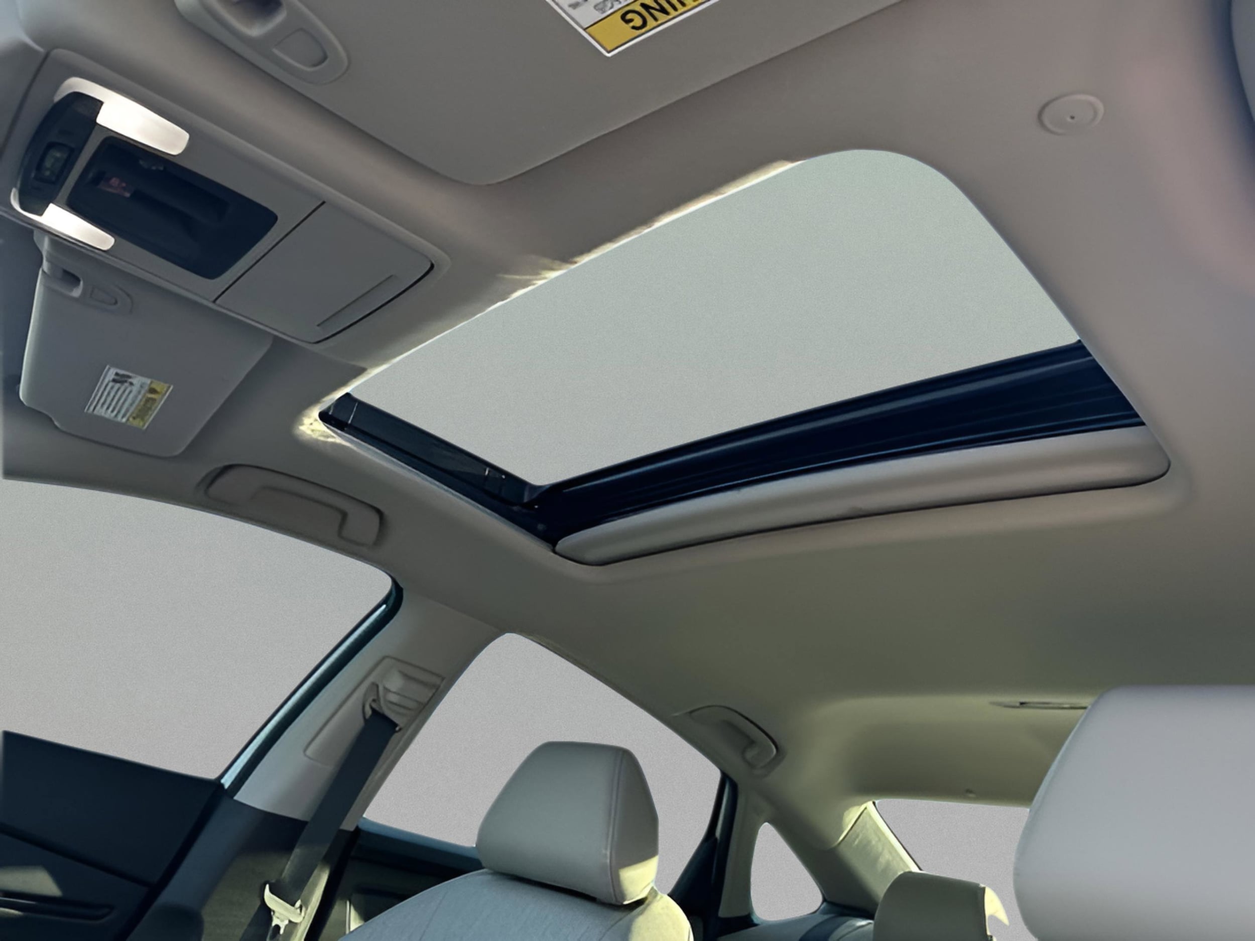 2025 Honda Accord SE - Photo 16