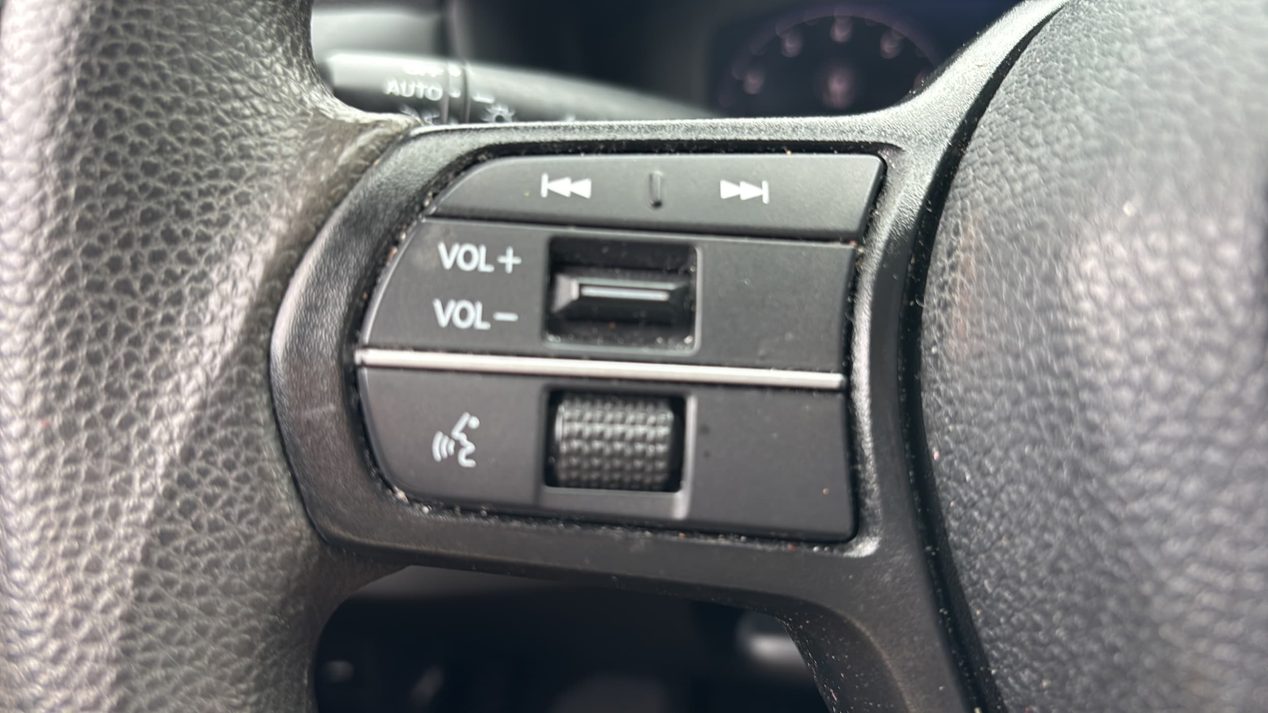 2023 Honda Accord LX - Photo 26