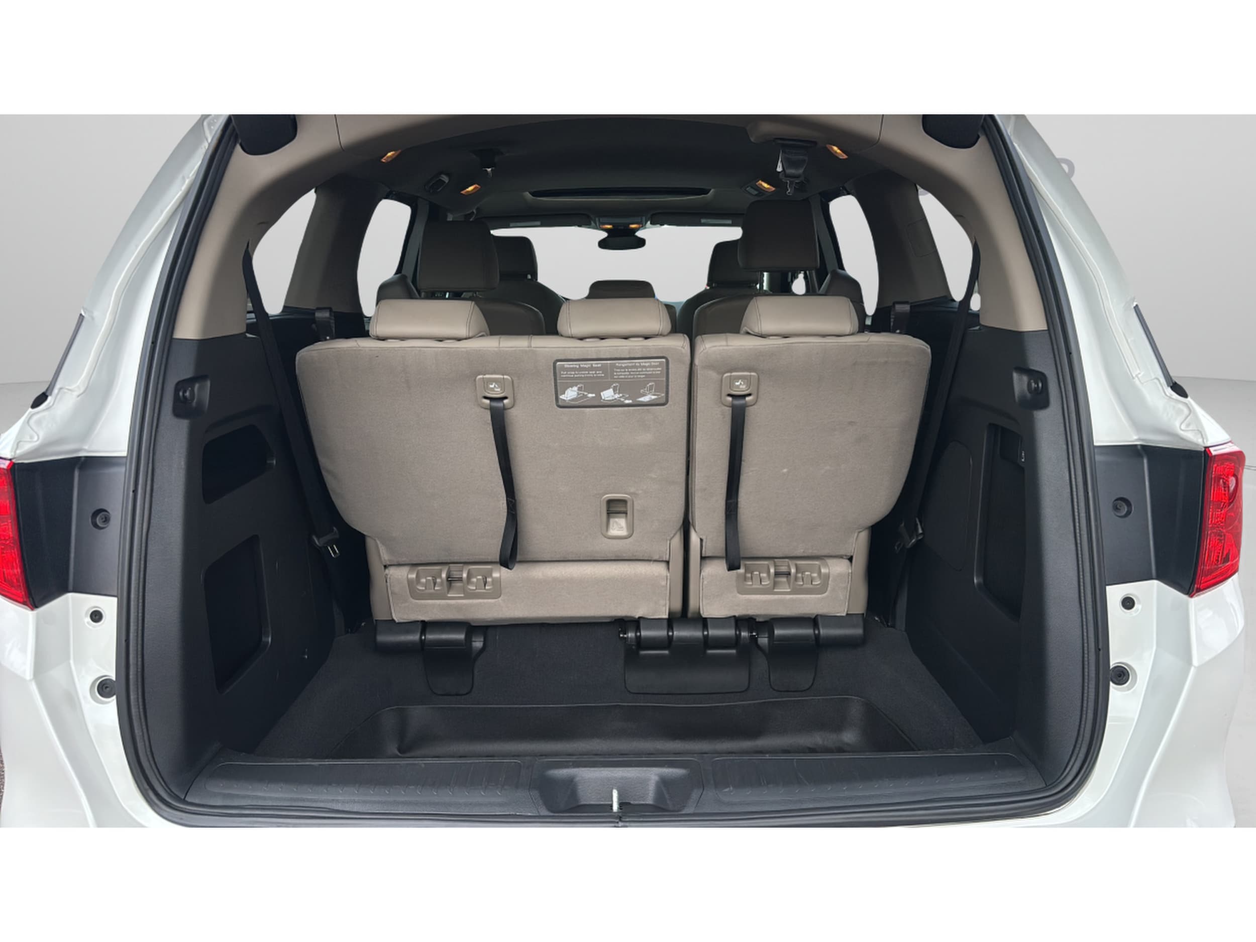 2021 Honda Odyssey EX-L - Photo 16