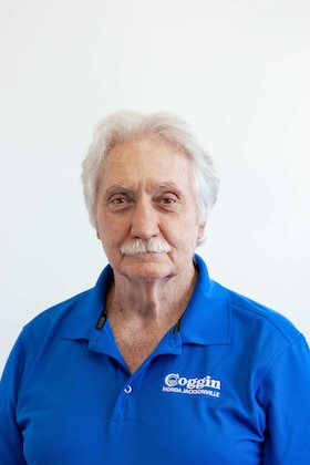 Staff member Doug Coursey from ID_649e557dc0f2