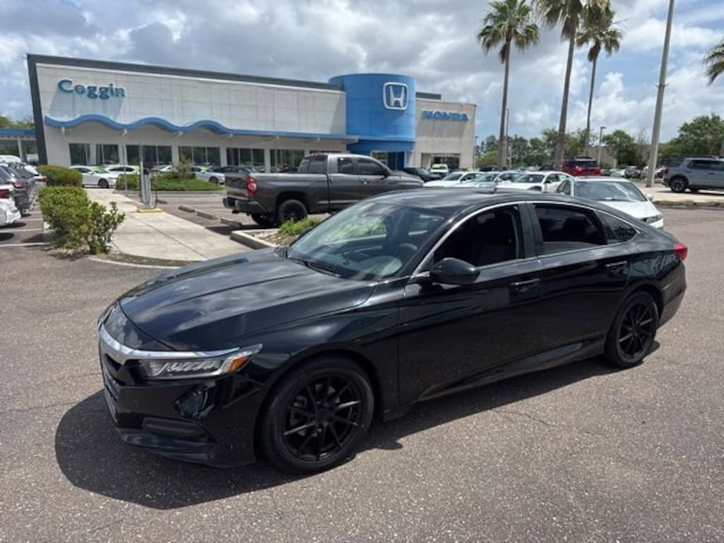 Used 2018 Honda Accord LX Sedan