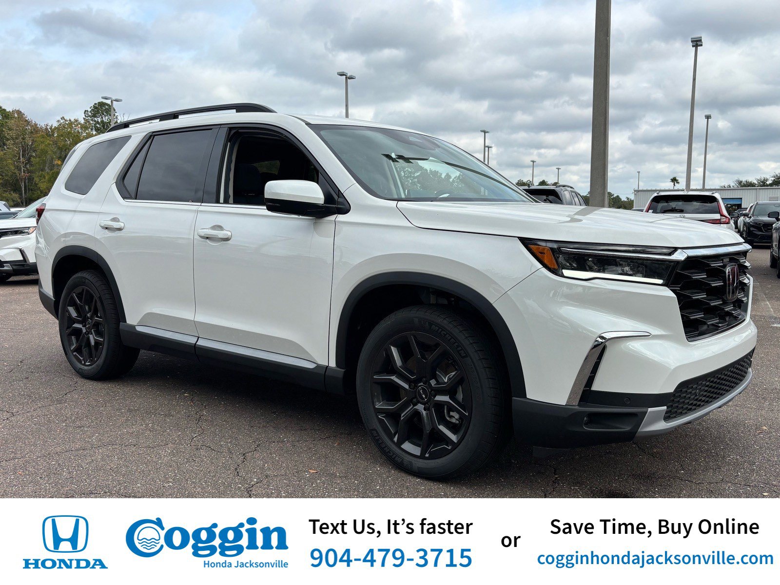 2025 Honda Pilot Touring's photo