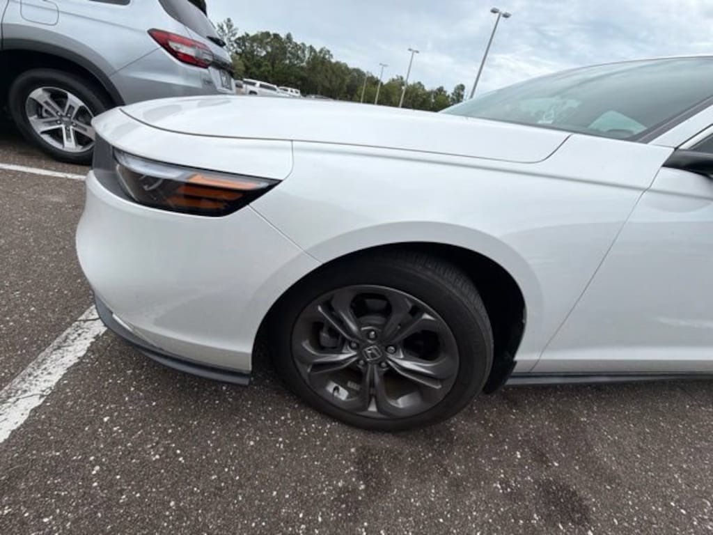 Used 2023 Honda Accord EX Sedan
