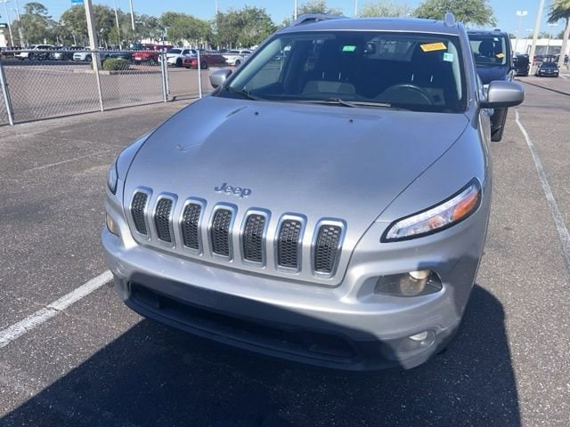 Used 2015 Jeep Cherokee Latitude with VIN 1C4PJLCB8FW628100 for sale in Jacksonville, FL