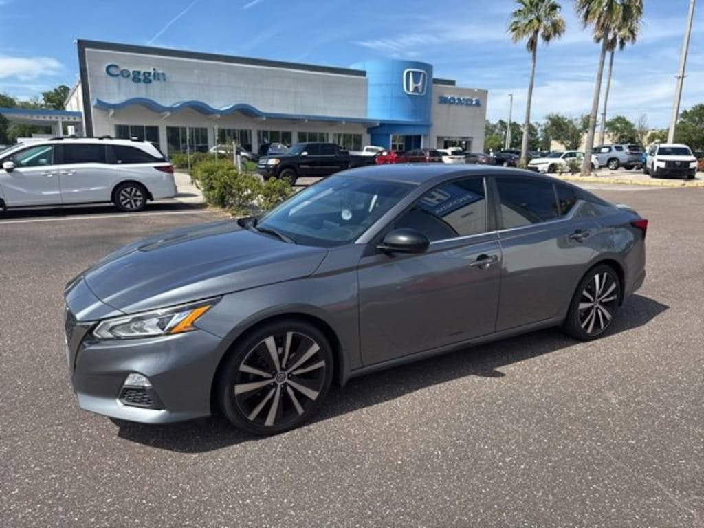 Used 2021 Nissan Altima 2.5 SR Sedan