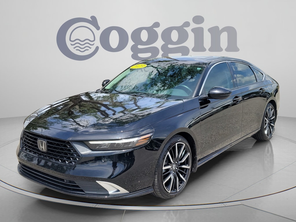 Used 2023 Honda Accord Hybrid Touring Sedan