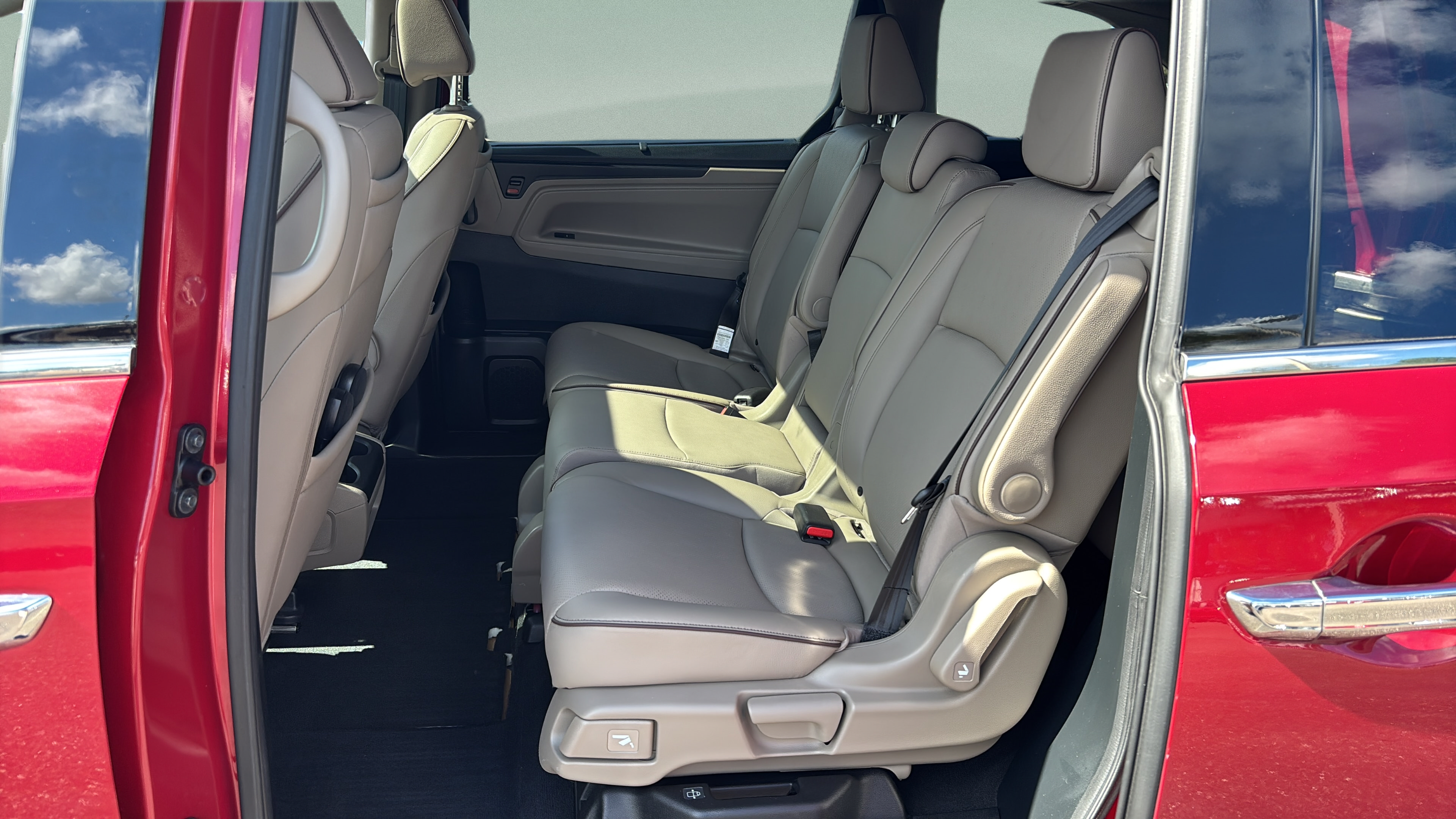 2024 Honda Odyssey Elite - Photo 12
