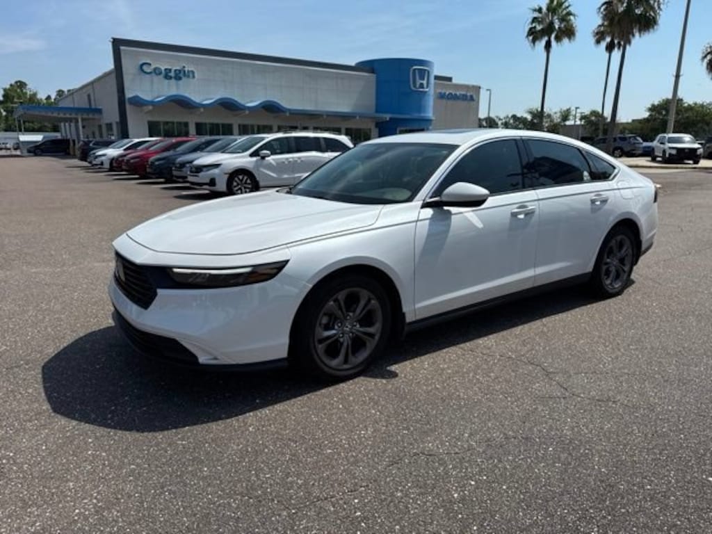 Used 2024 Honda Accord EX Sedan