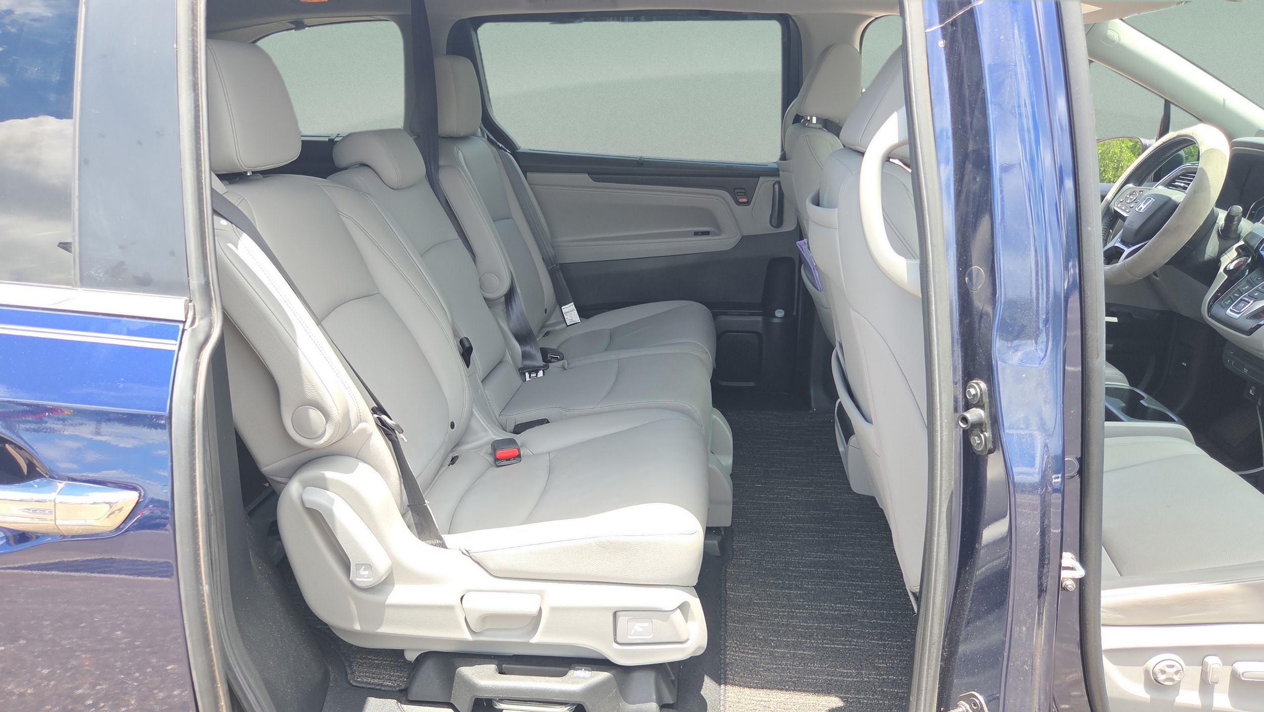 2023 Honda Odyssey Touring - Photo 18