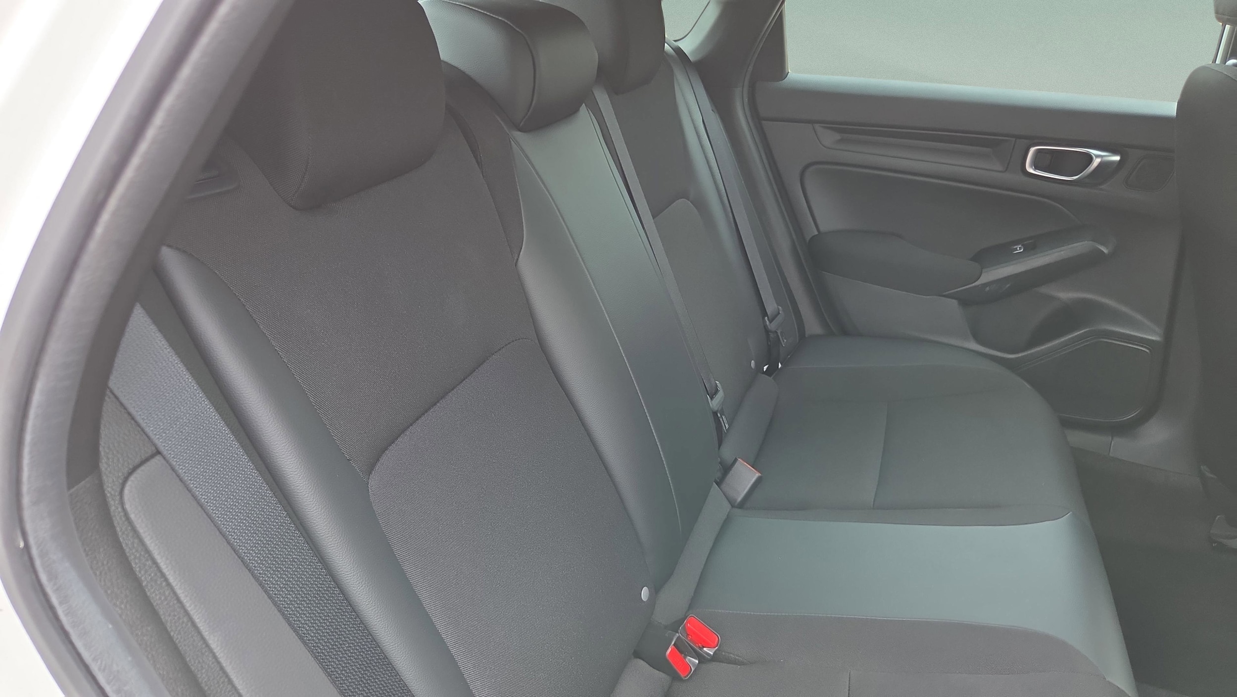 2023 Honda Civic Hatchback Sport - Photo 14