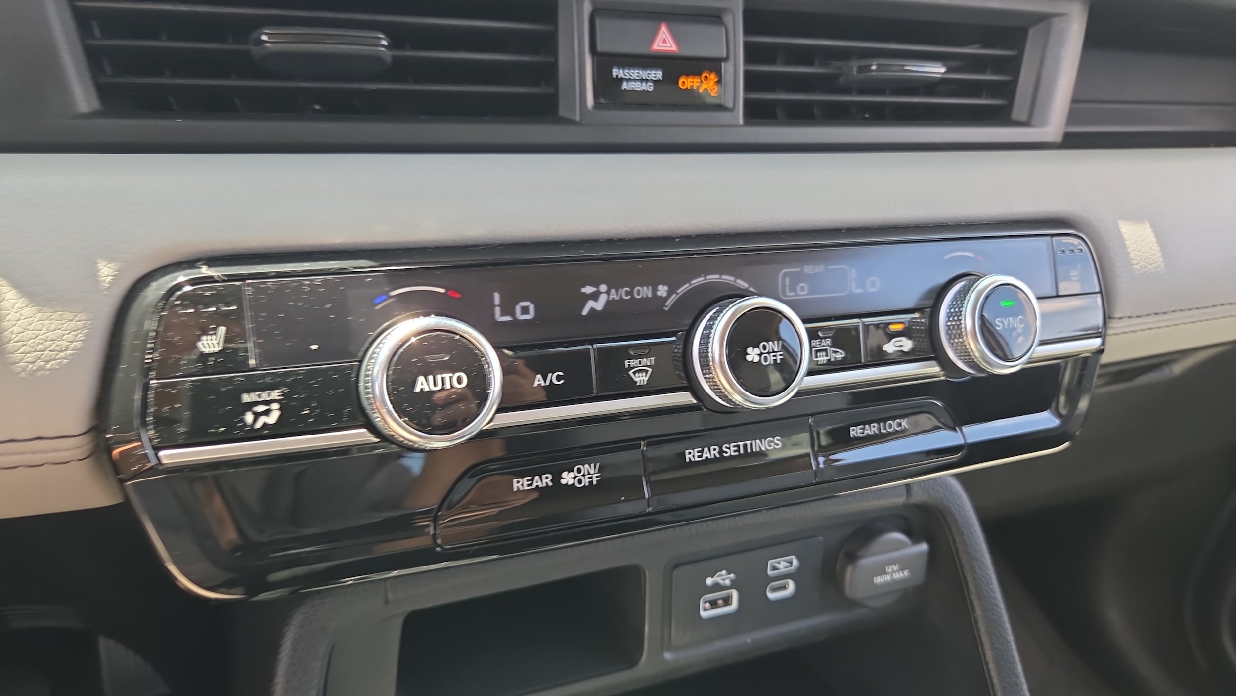 2025 Honda Pilot EX-L - Photo 23