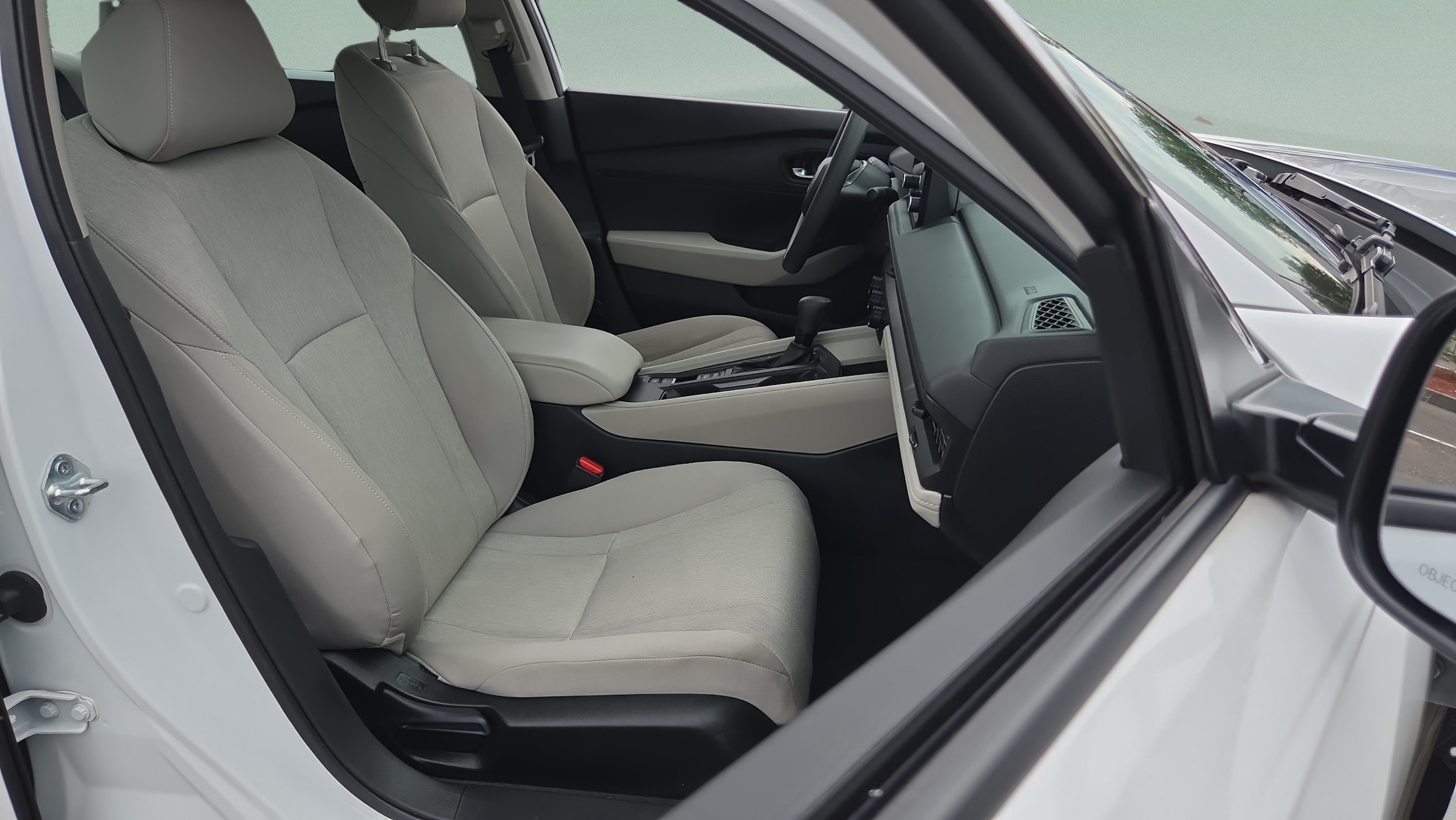 2024 Honda Accord LX - Photo 13