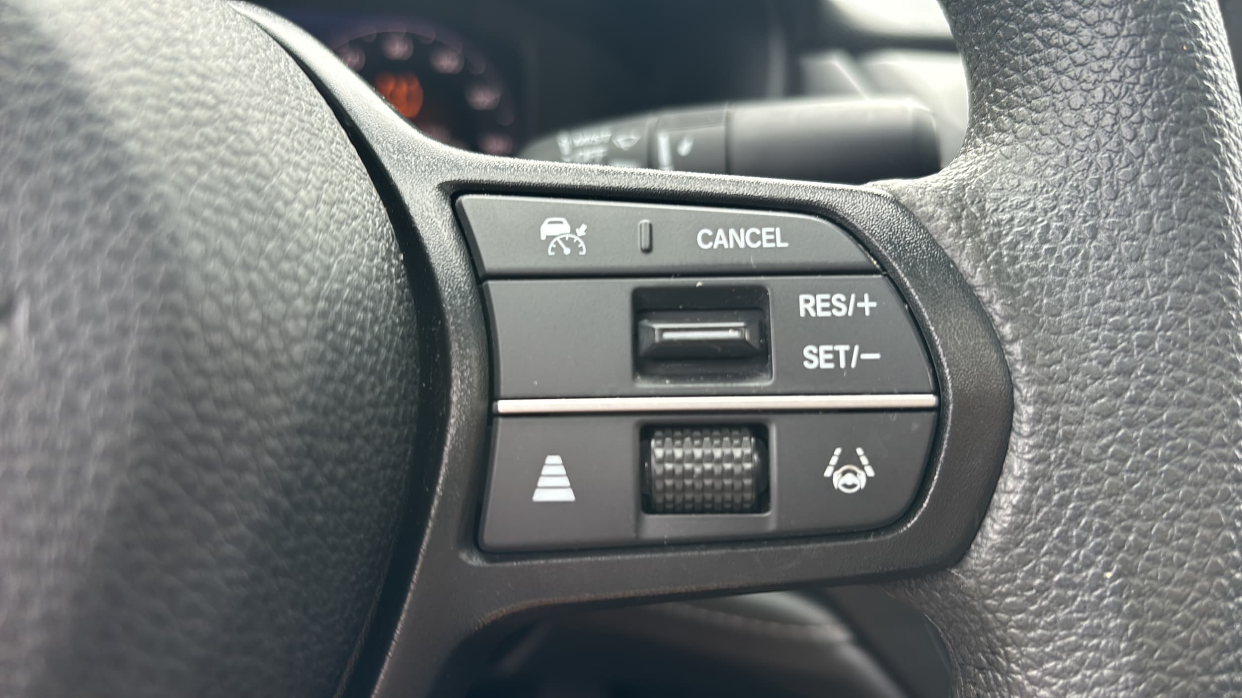 2023 Honda Accord EX - Photo 31