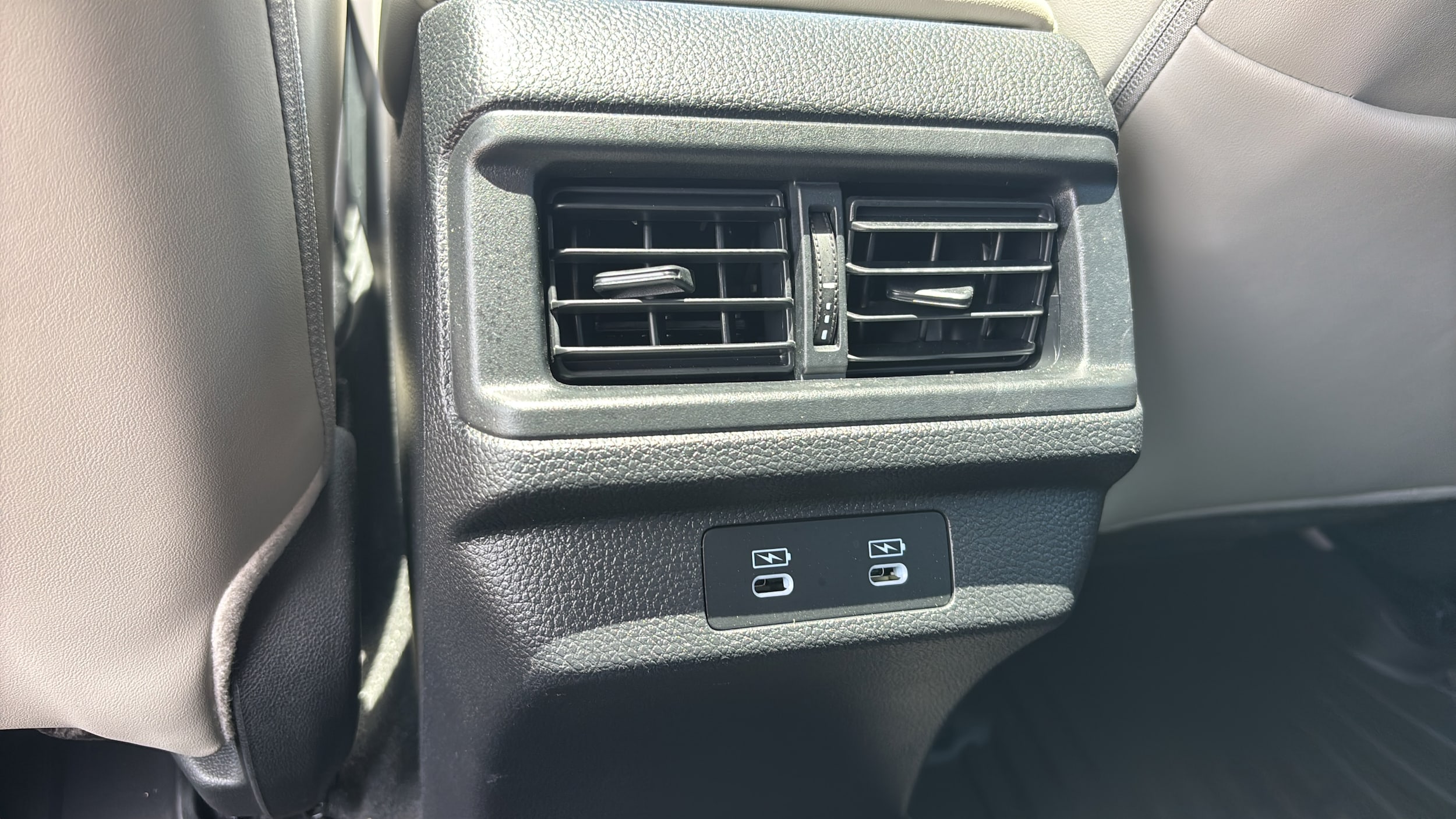 2025 Honda Accord Hybrid Touring - Photo 15