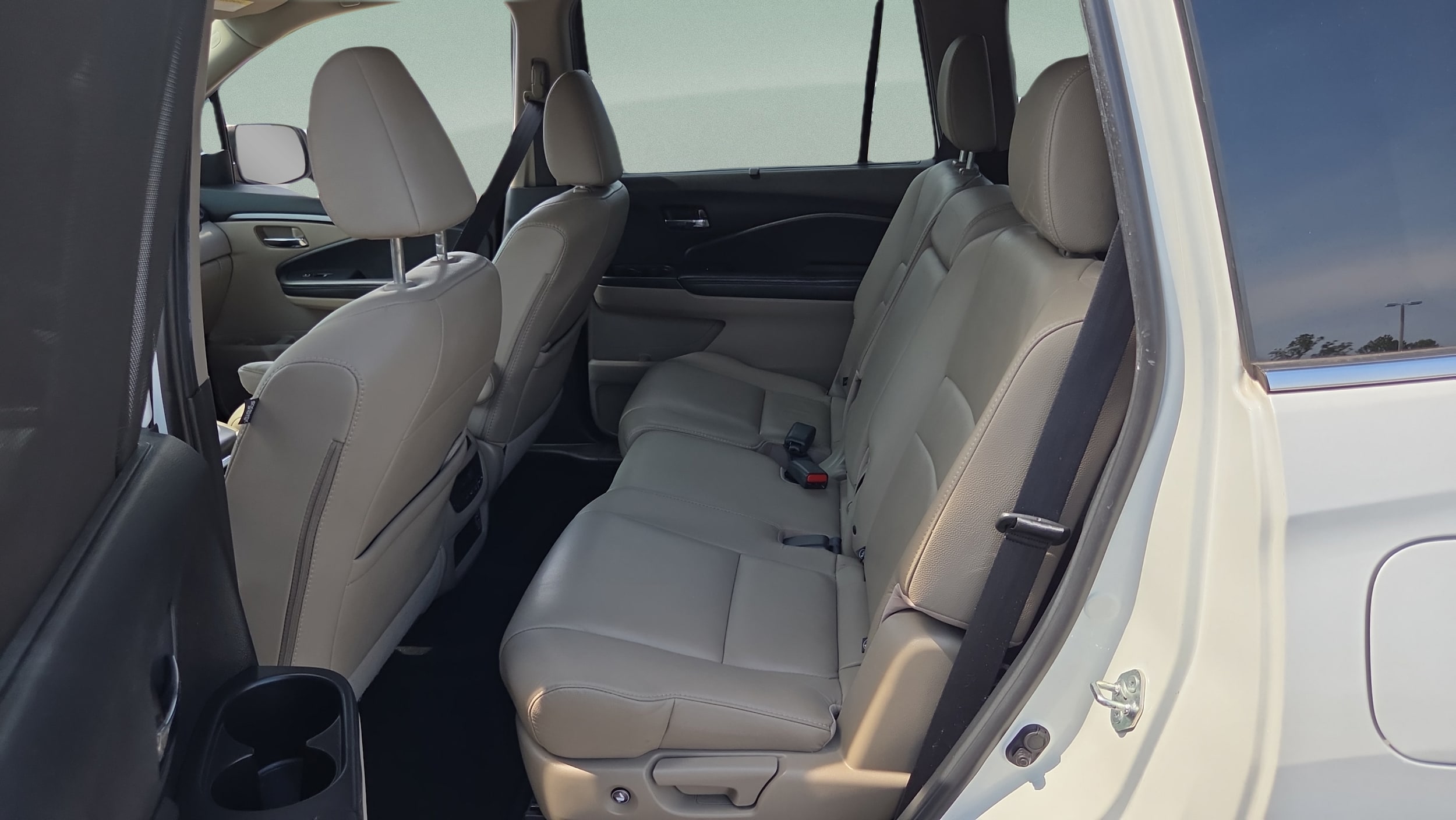 2021 Honda Pilot EX-L - Photo 11