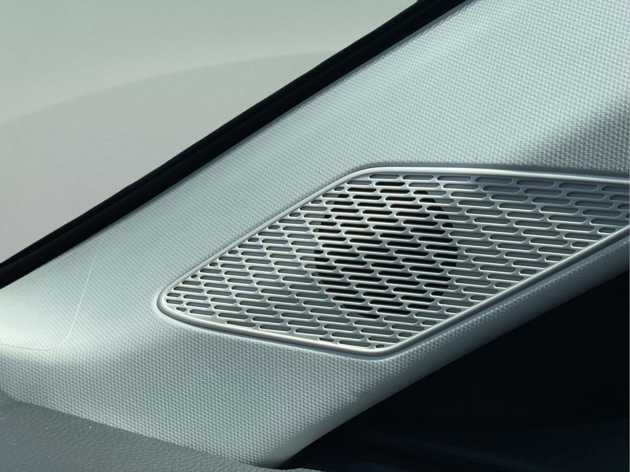 2025 Honda Accord SE - Photo 23