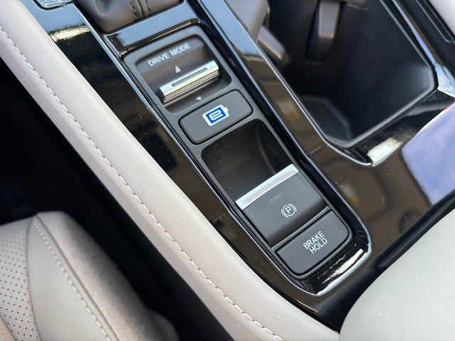 2025 Honda Accord Hybrid Touring - Photo 20