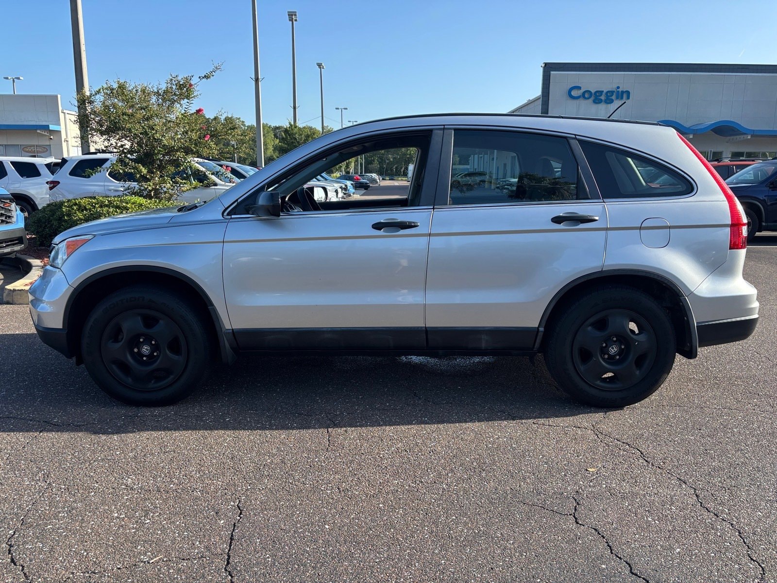 Used 2011 Honda CR-V LX with VIN 5J6RE3H39BL012152 for sale in Jacksonville, FL